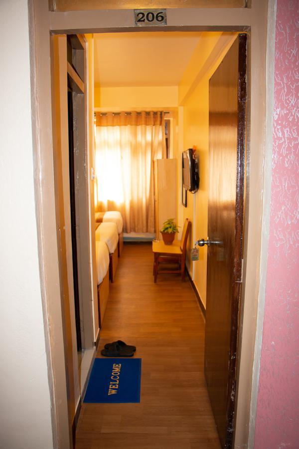 Hotel Lapha Катманду Екстер'єр фото