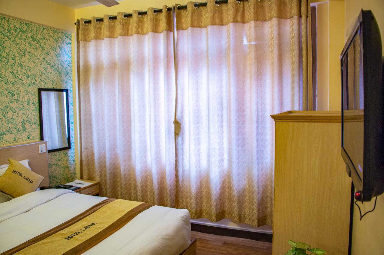 Hotel Lapha Катманду Екстер'єр фото