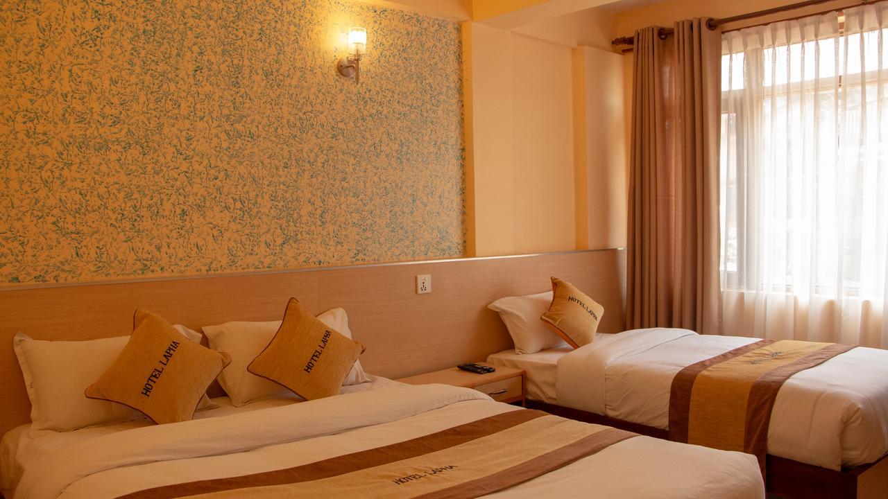 Hotel Lapha Катманду Екстер'єр фото