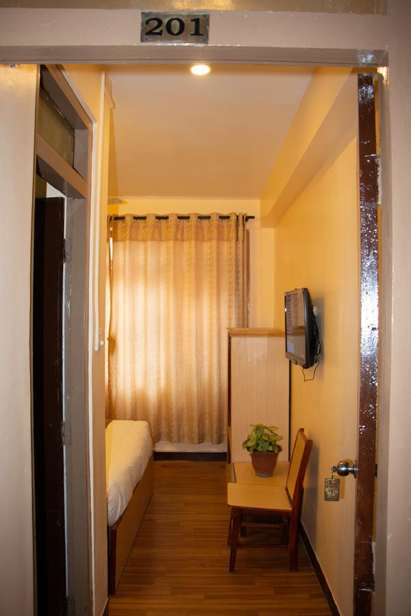Hotel Lapha Катманду Екстер'єр фото
